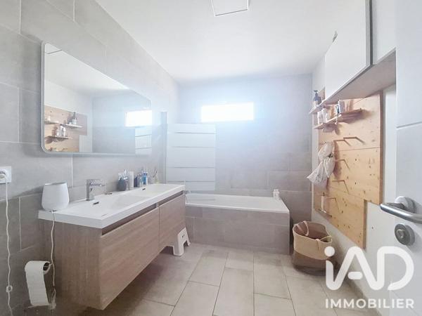 Maison à vendre 5 pièces 94 m² Beaumont-sur-Oise