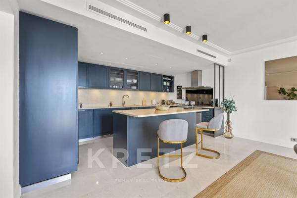 Appartement sur falaise avec vue mer