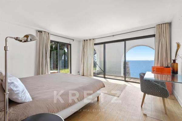 Appartement sur falaise avec vue mer
