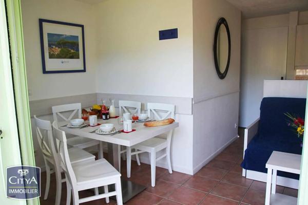 Appartement à vendre 2 pièces 25m² Le Lavandou (83980)