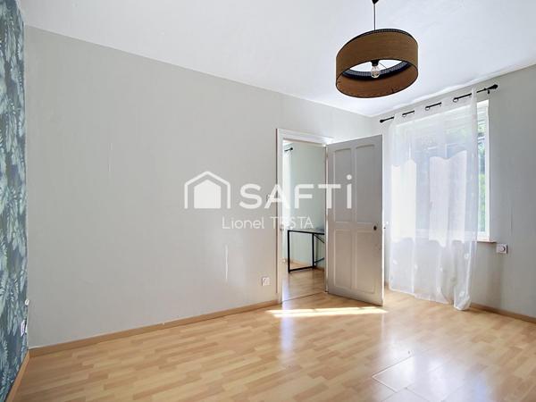 SPACIEUSE MAISON