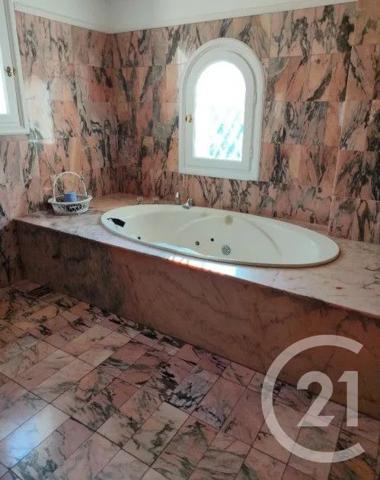 Maison à vendre  7 pièces - 178 m 2   DIGNE LES BAINS  - 04