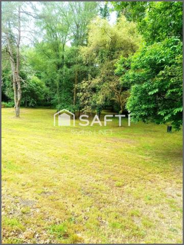 Etang avec maisonnette 19 m2 sur parcelle de 2 Hectares