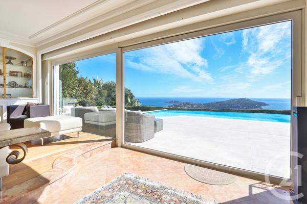 Maison à vendre  5 pièces - 262 m2 VILLEFRANCHE SUR MER - 06