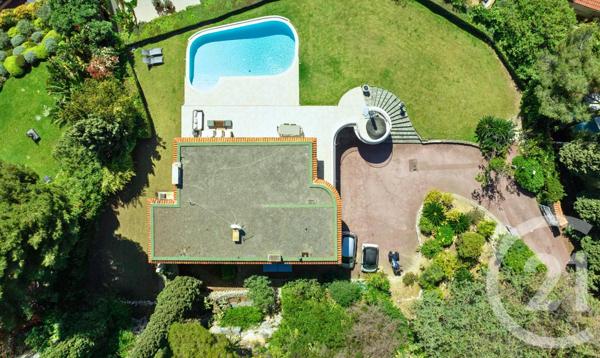 Maison à vendre  5 pièces - 262 m2 VILLEFRANCHE SUR MER - 06