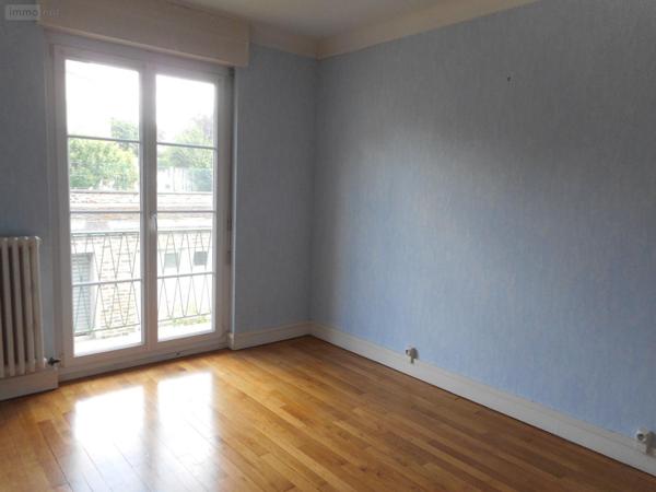 Appartement à louer à Condé-en-Normandie dans le Calvados (14110), ref : 2672