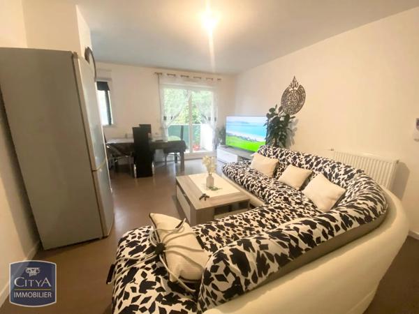 Appartement à louer 2 pièces 45.9m² Denain (59220)