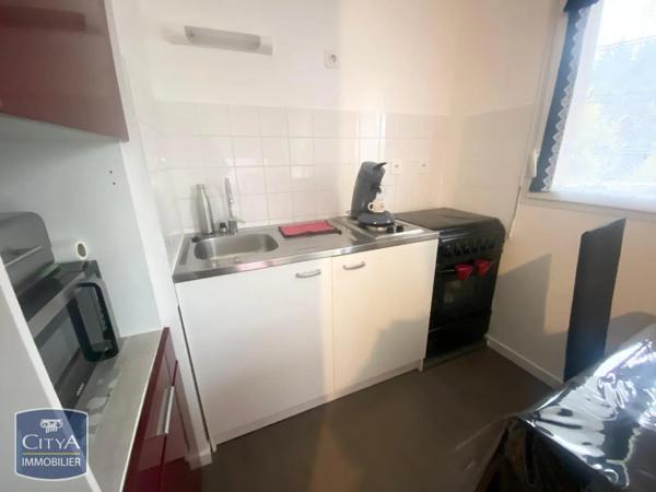 Appartement à louer 2 pièces 45.9m² Denain (59220)