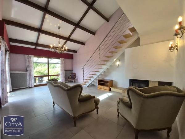 Maison à vendre 5 pièces 111m² Hénin-Beaumont (62110)