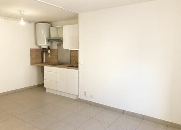 Appartement à louer    1 pièce •  Guilherand-Granges
