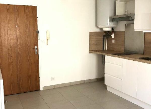 Appartement à louer    1 pièce •  Guilherand-Granges