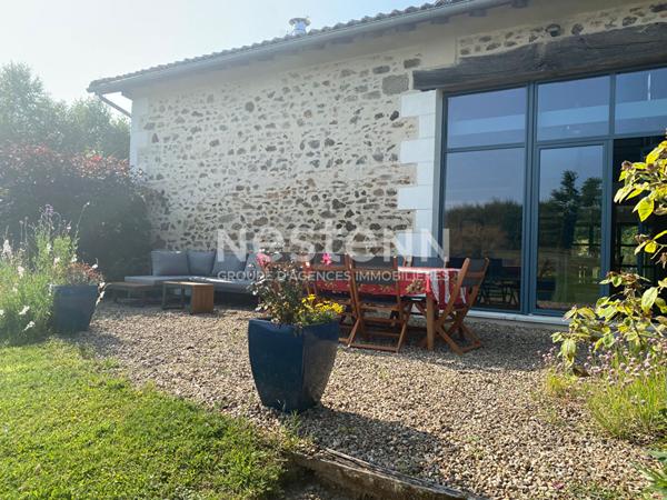 Maison ancienne ferme a vendre a Bussiere Badil avec piscine et vue degagee