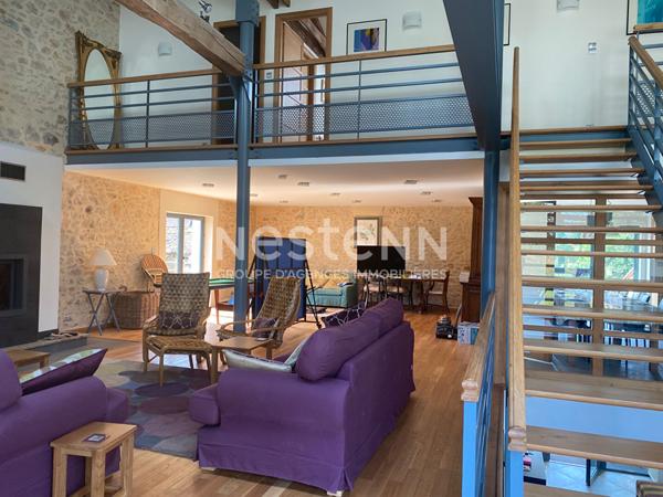 Maison ancienne ferme a vendre a Bussiere Badil avec piscine et vue degagee