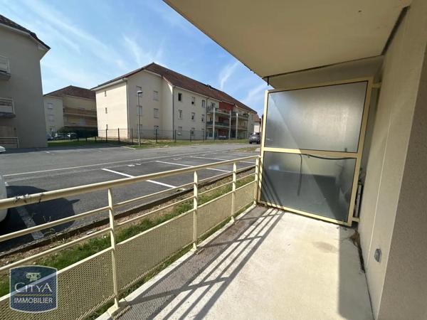 Appartement à louer 2 pièces 46.67m² Grand-Charmont (25200)