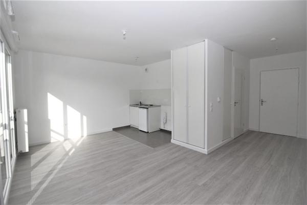 Appartement Poissy 1 pièce(s) 30.72 m2