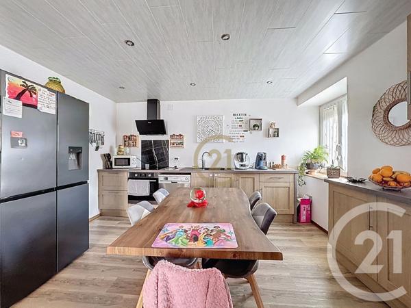 Immeuble à vendre  201 m2 BELONCHAMP - 70