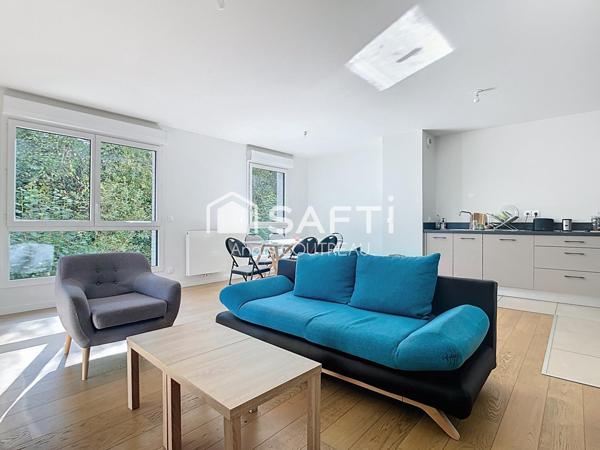 APPARTEMENT DANS RÉSIDENCE DE STANDING AU COEUR DE PESSAC.