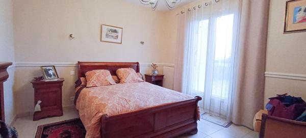 PROCHE COMMERCES ET SERVICES