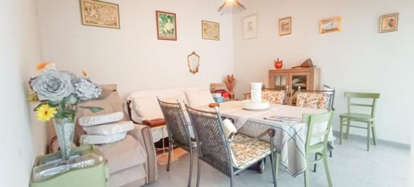 PROCHE COMMERCES ET SERVICES