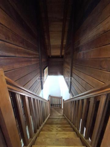 À VENDRE – Maison individuelle - Saint-Pierre – 7 pièces - 140 m² - Terrain de 692 m² - Vue mer et montagne Pelée