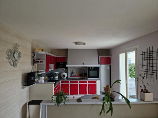 MAISON 3 CHAMBRES avec Piscine