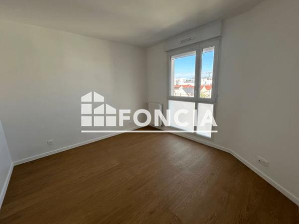 Location Appartement 3 pièces 62.3 m² - 1215 BOULEVARD DE L'EUROPE Melun 77000