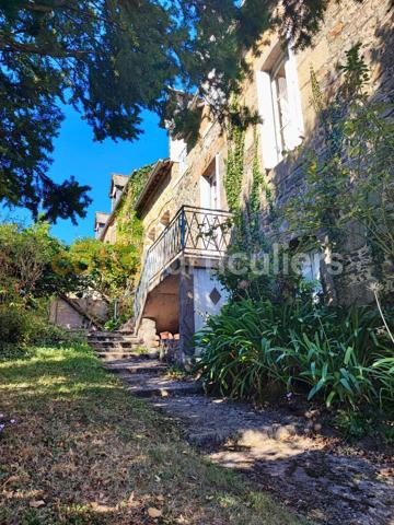 Vente
                Maison119,51 m² - 7 Pièces -
                    SAINT GEORGES DE GREHAIGNE (35610)
