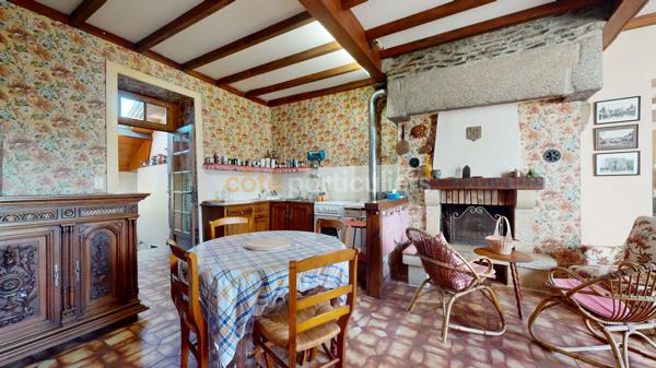 Vente
                Maison119,51 m² - 7 Pièces -
                    SAINT GEORGES DE GREHAIGNE (35610)