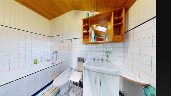 Vente
                Maison119,51 m² - 7 Pièces -
                    SAINT GEORGES DE GREHAIGNE (35610)