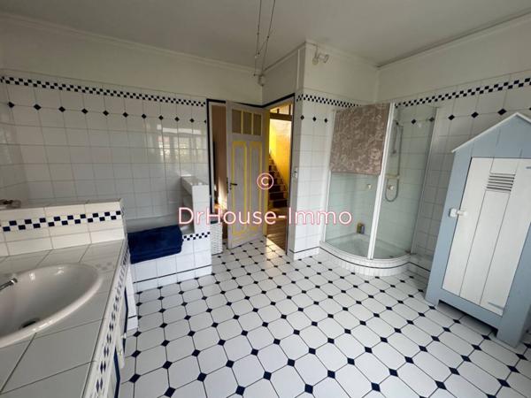 Maison à vendre 8 pièces de 199 m²