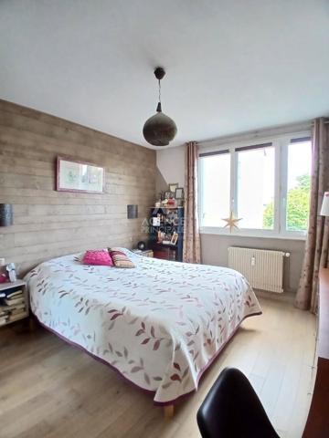 Appartement Houilles 4 pièce(s) 86.2 m2 369 000 € ** - Référence 7502