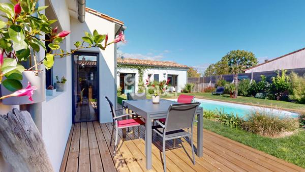 Maison de rêve à La Flotte - Un havre de paix à vendre