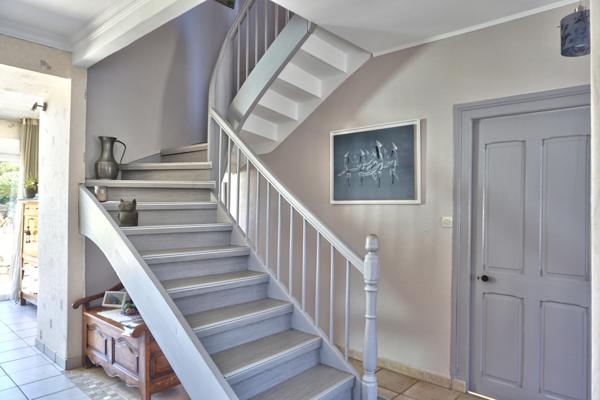 Goudelin (22290) Maison en pierre de caractère en centre-bourg – Jardin paysager et dépendances