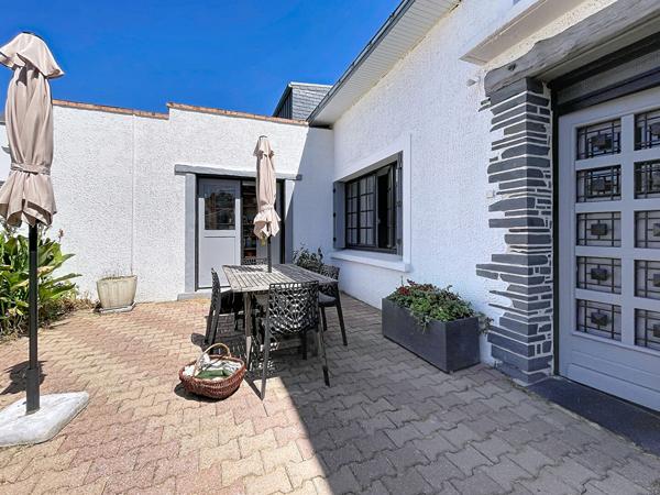 À vendre Trélazé : Maison ancienne de caractère - 6 pièces - 160 m²