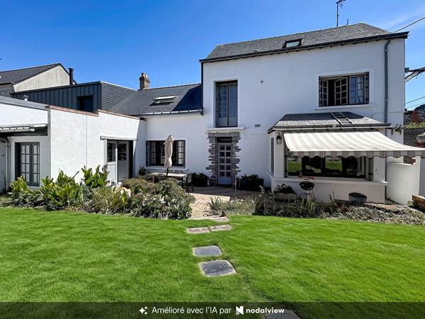 À vendre Trélazé : Maison ancienne de caractère - 6 pièces - 160 m²