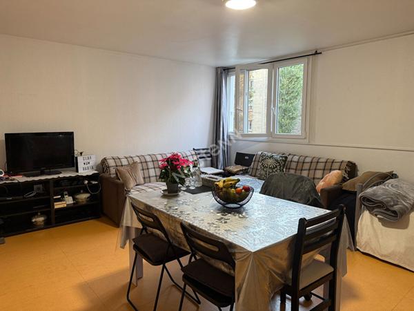 MONTREUIL, 7 CHEMINS, 10 MIN DU METRO, GRAND STUDIO + BOX VENDU LOUE.