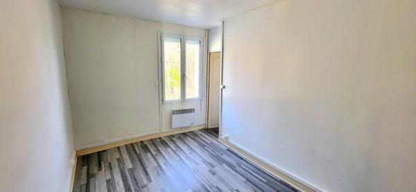 Limite ND Bondeville / MSA : Maison 120 m² avec 3 CH, jardin 400 m², 1 GGE & 2 PK intérieurs ! A saisir...