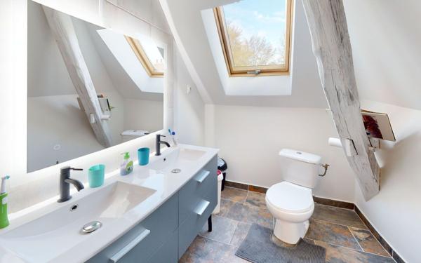 Maison à vendre    5 pièces • 214 m2 Saint-Satur