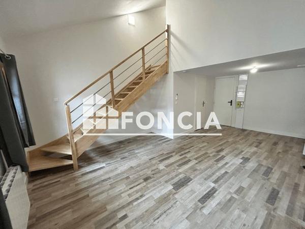 Location Appartement 2 pièces 39.5 m² - 9 RUE DELESCLUZE Limoges 87000