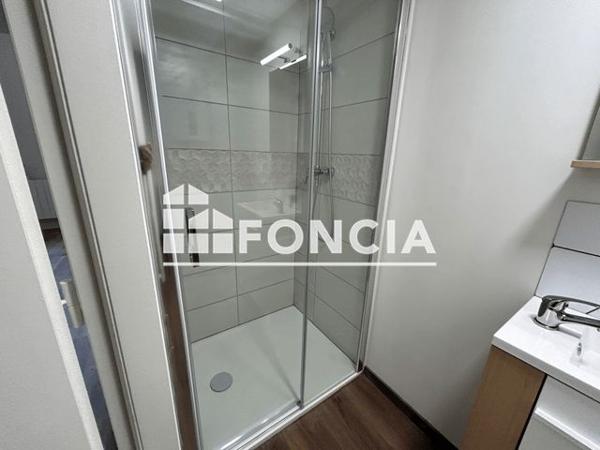 Location Appartement 2 pièces 39.5 m² - 9 RUE DELESCLUZE Limoges 87000