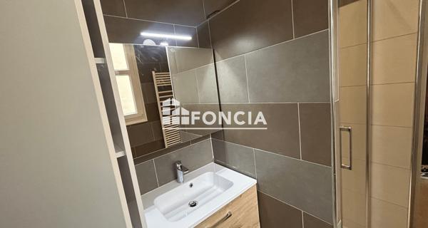 Location Appartement 2 pièces 47.97 m² - Paris 75015