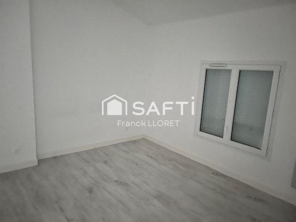 Maison recente 100m², 4 chambres, petit jardin.