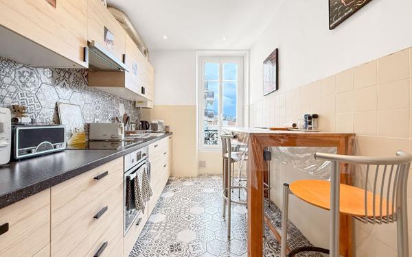 Appartement à vendre    3 pièces • 69,72 m2 Nice