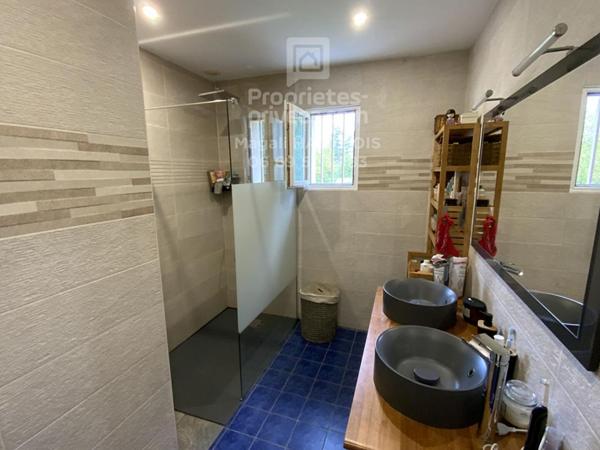 Maison Le Petit Celland 6 pièce(s) 116 m2