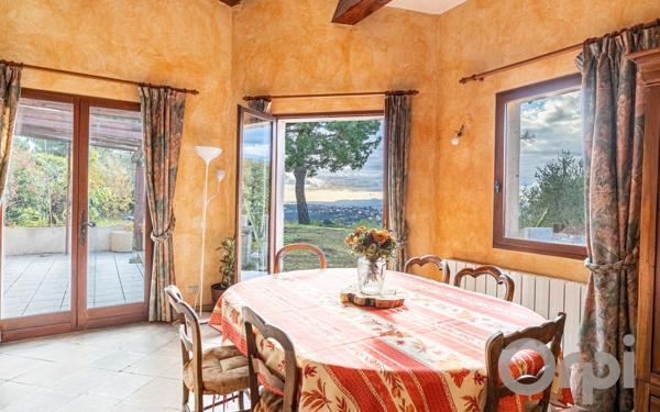 Maison à vendre    6 pièces • 124,06 m2 Aspremont