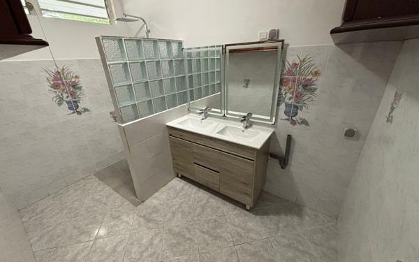 Maison à louer    5 pièces • 108,65 m2 Cayenne