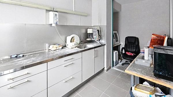 Appartement F3 avec terrasse, garage et parking