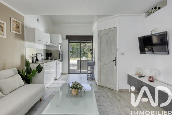 Maison à vendre 5 pièces 168 m² Solliès-Ville