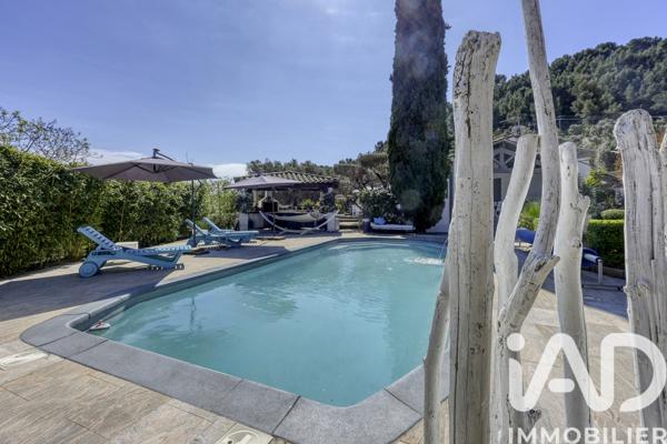 Maison à vendre 5 pièces 168 m² Solliès-Ville