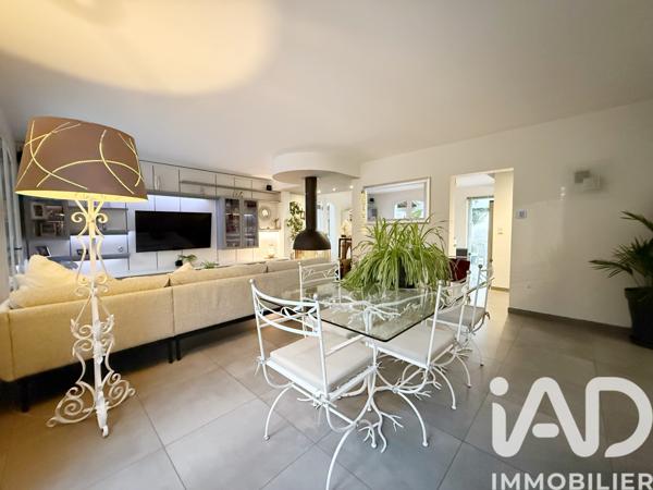 Maison à vendre 5 pièces 168 m² Solliès-Ville